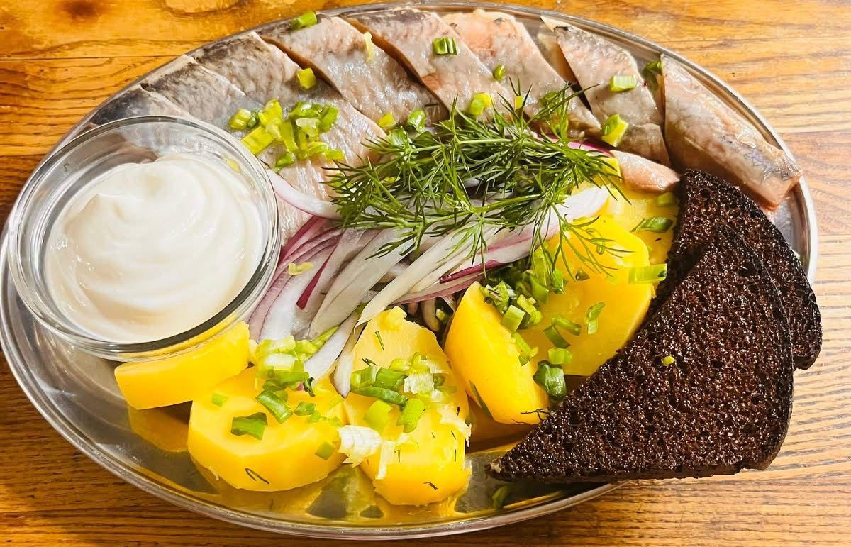 Herring with Onion & Potatoes
