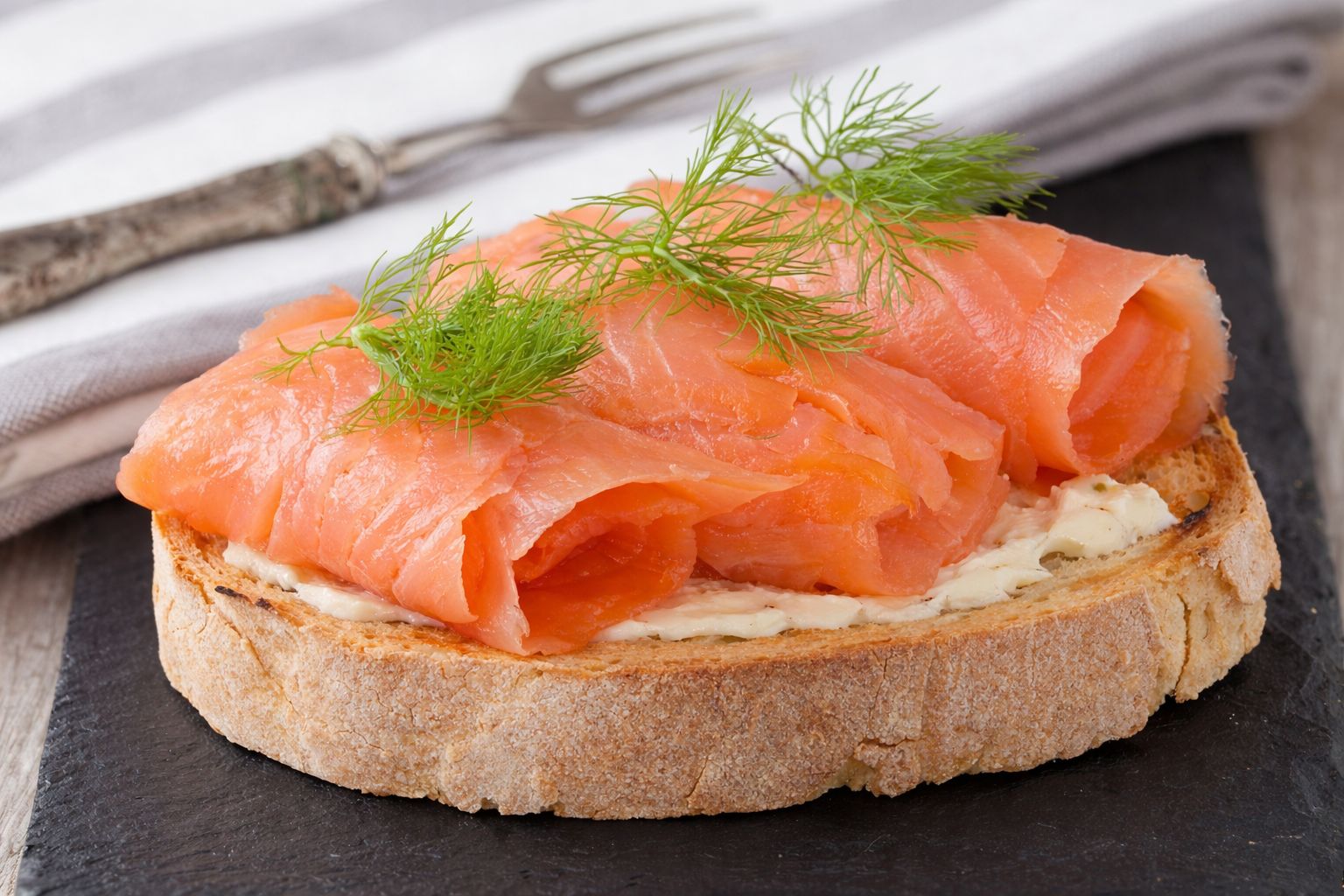 Salmon Sandwich