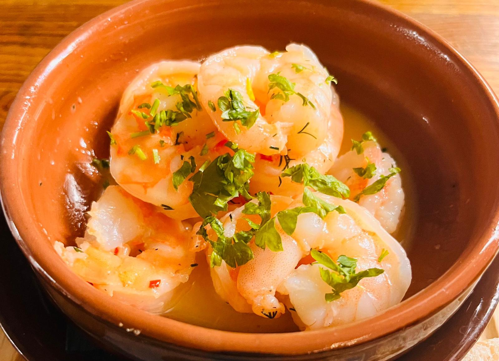 King Prawns in Garlic & White Wine Sauce